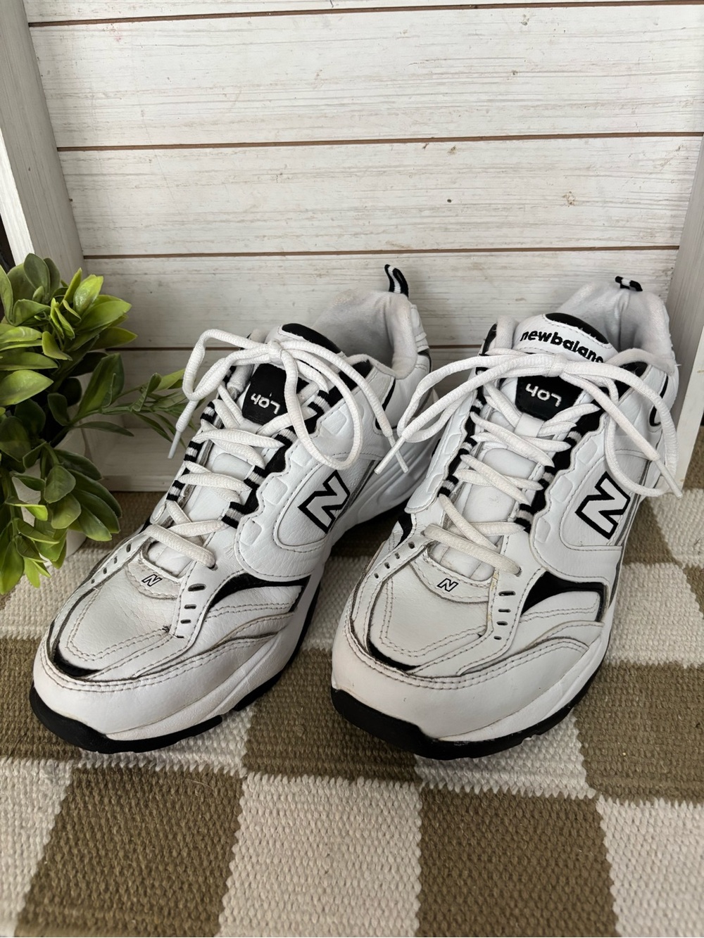 New Balance Men’s White and Black Leather Athletic Sneakers